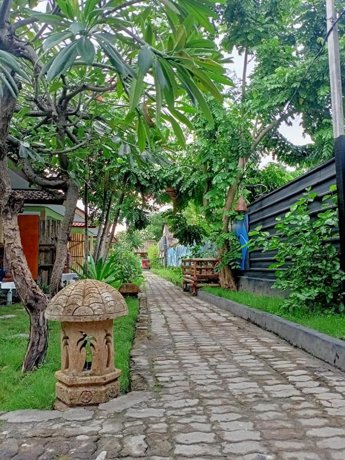גילי טרוונגן Creative Bungalow Beach Front מראה חיצוני תמונה